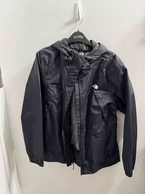 The North Face Women’s Black Waterproof Hooded Jacket